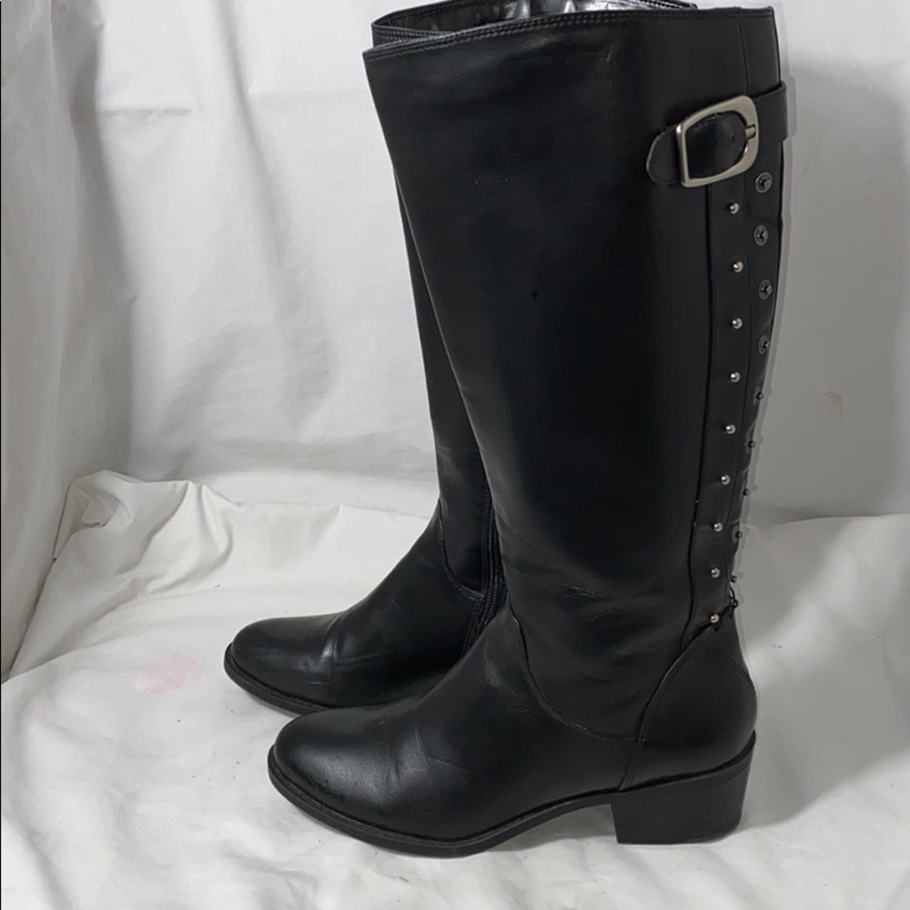 Cosmopolitan black knee-high boots zip up size 8.5
